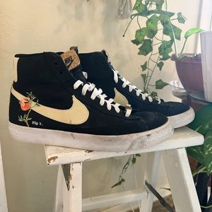 Nike Blazer Mid 77 - Pomegranate